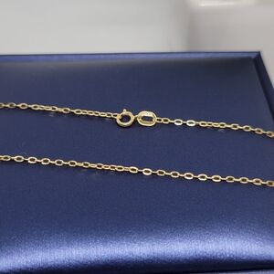 18K Gold Chain Necklace